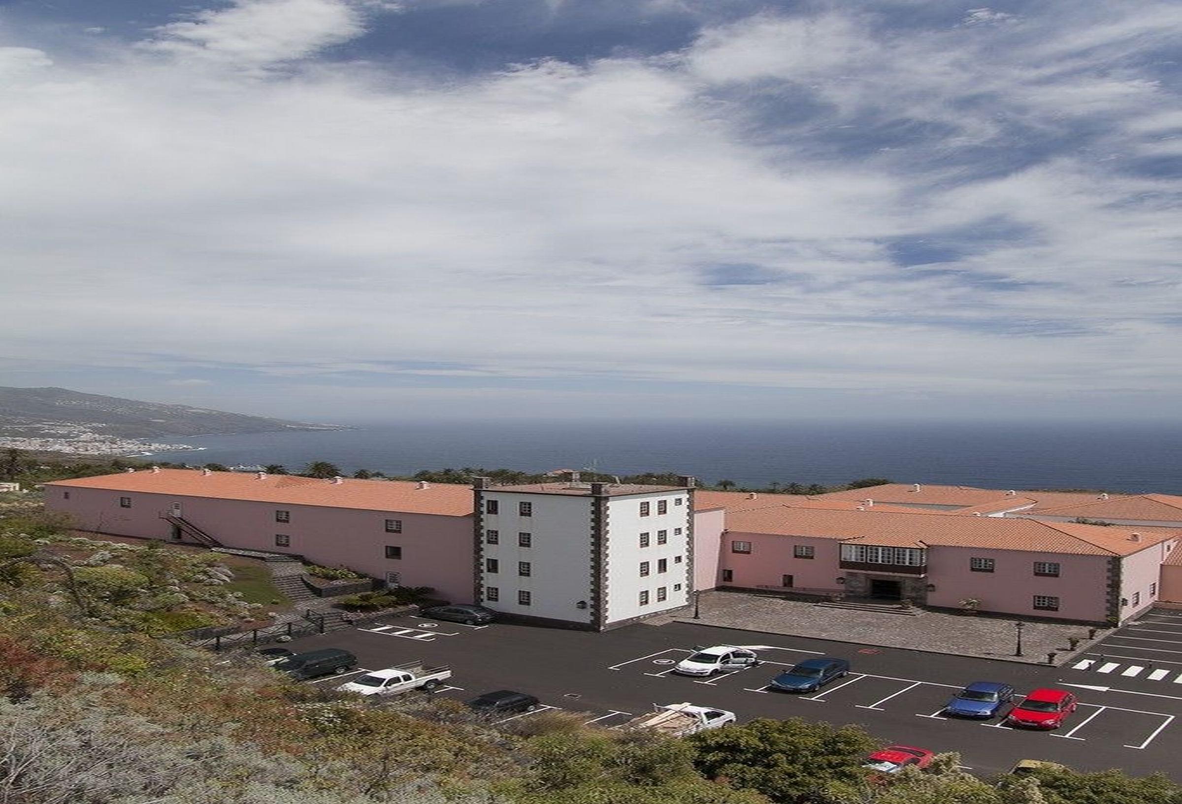 De La Palma Hotel