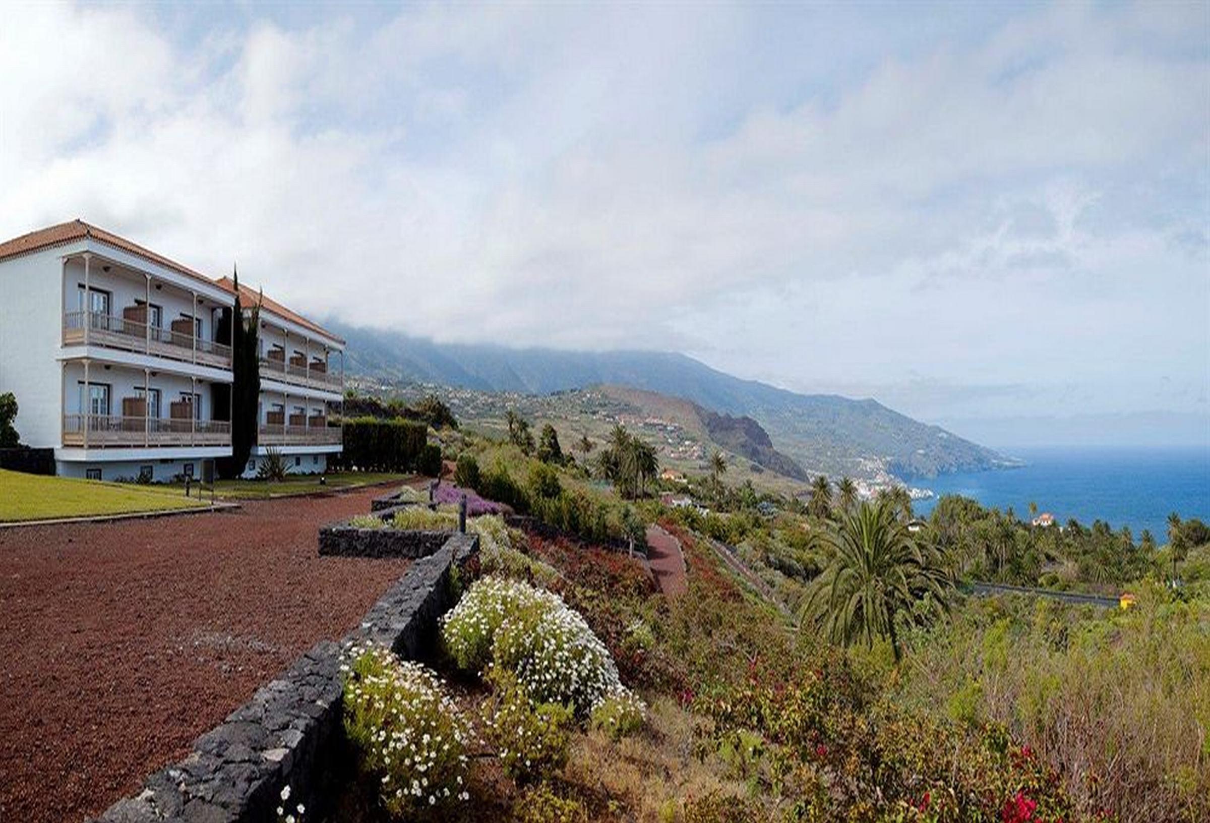 De La Palma Hotel
